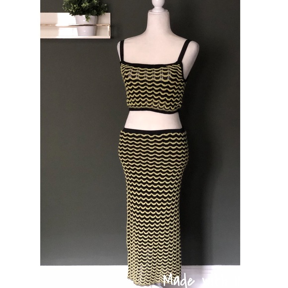 Zara Tops - Zara Crop Top and Pencil Skirt